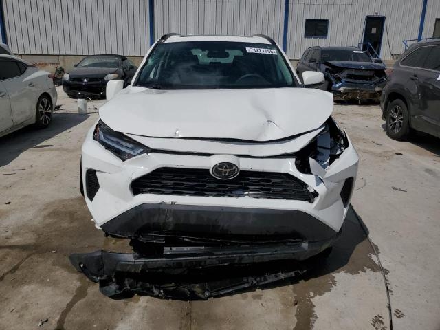 Photo 5 from auction – 2023 TOYOTA RAV4 XLE with VIN 2T3P1RFV3PC339670
