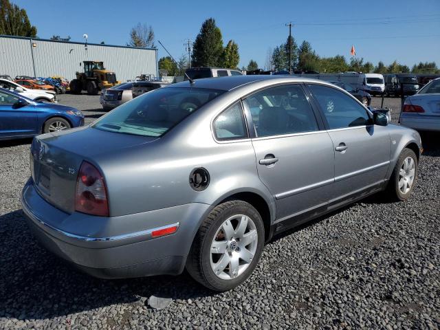 Photo 3 from auction – 2002 VOLKSWAGEN PASSAT with VIN WVWRH63B92P030141