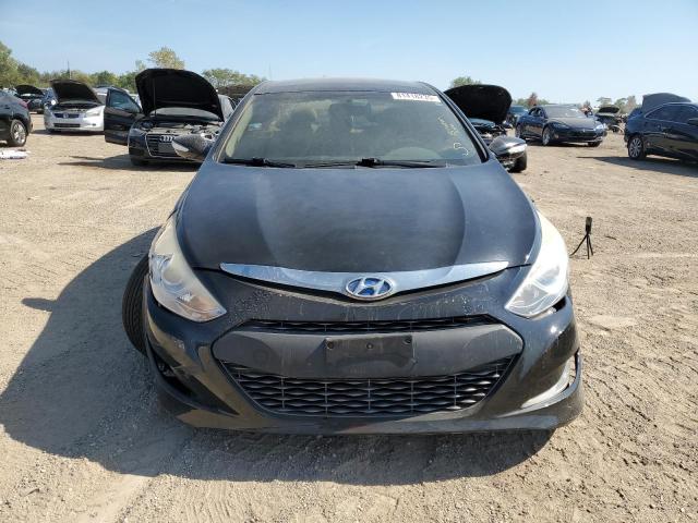 Photo 5 from auction – 2011 HYUNDAI SONATA HYB with VIN KMHEC4A49BA010797