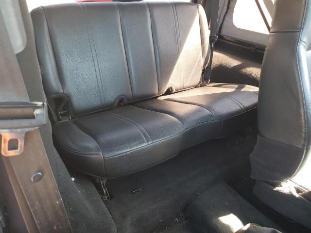 Photo 10 from auction – 2004 JEEP WRANGLER / TJ SE with VIN 1J4FA29104P784945