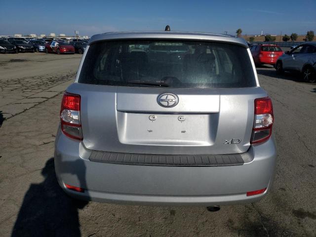 Photo 6 from auction – 2010 TOYOTA SCION XD with VIN JTKKU4B49A1000863