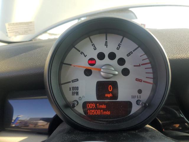 Photo 9 from auction – 2011 MINI COOPER S C with VIN WMWZG3C54BTY30913
