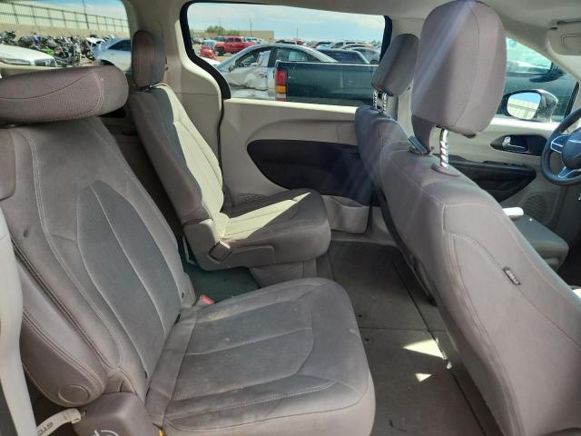 Photo 11 from auction – 2017 CHRYSLER PACIFICA L with VIN 2C4RC1CG3HR609632