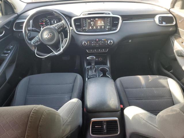 Photo 8 from auction – 2017 KIA SORENTO LX with VIN 5XYPGDA32HG293481