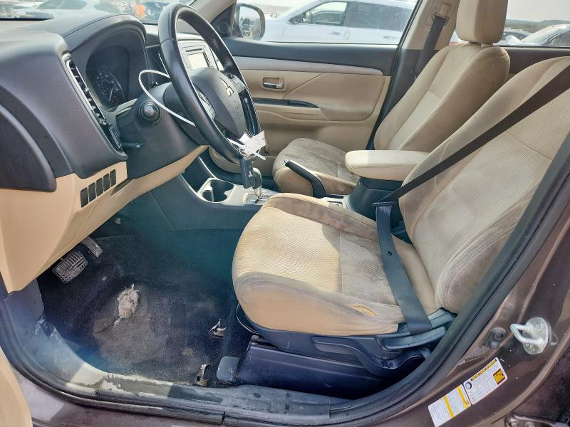 Photo 7 from auction – 2016 MITSUBISHI OUTLANDER with VIN JA4AD3A39GZ012957