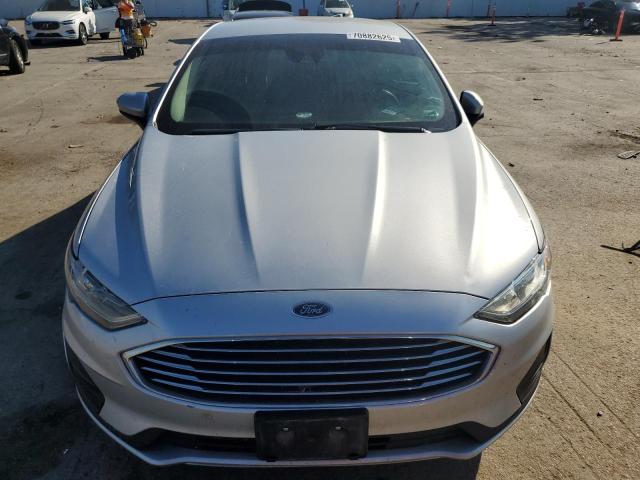 Photo 5 from auction – 2019 FORD FUSION SE with VIN 3FA6P0HD2KR231908