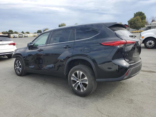 Zdjęcie 2 z aukcji – 2021 TOYOTA HIGHLANDER z VIN 5TDGZRAH4MS526552
