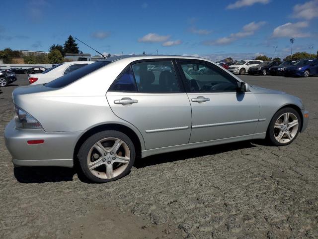Photo 3 from auction – 2002 LEXUS IS 300 with VIN JTHBD192520063281