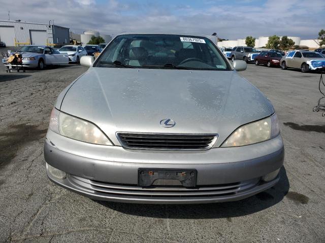 Photo 5 from auction – 1999 LEXUS ES 300 with VIN JT8BF28G0X0234720