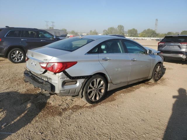 Photo 3 from auction – 2013 HYUNDAI SONATA SE with VIN 5NPEC4AB3DH685737