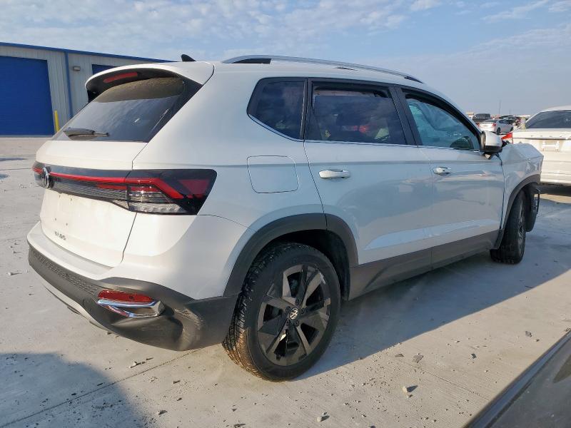 Photo 3 from auction – 2025 VOLKSWAGEN TAOS with VIN 3VVEC7B25SM004339
