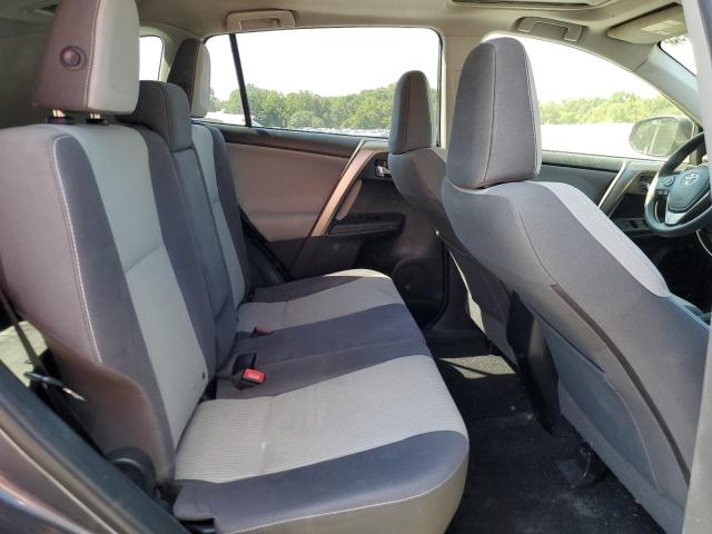 Photo 10 from auction – 2015 TOYOTA RAV4 XLE with VIN JTMWFREV9FD057140