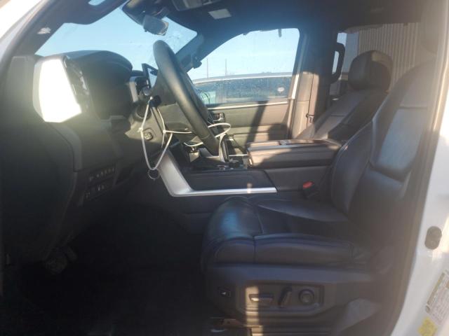 Photo 7 from auction – 2023 TOYOTA SEQUOIA SR with VIN 7SVAAABA3PX011546
