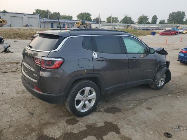 Photo 3 from auction – 2018 JEEP COMPASS LATITUDE with VIN 3C4NJCBB0JT468267