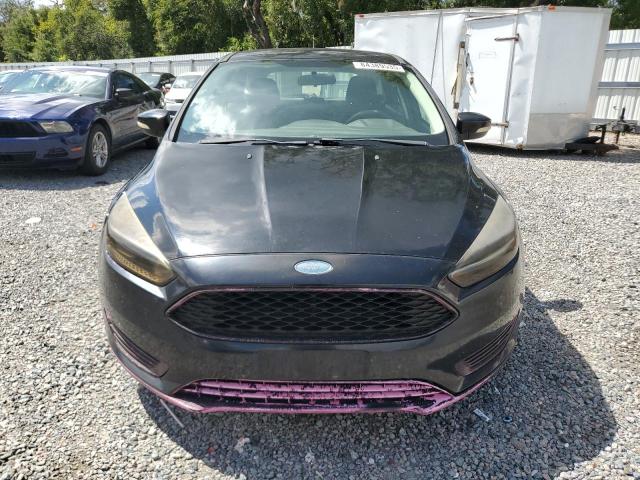 Zdjęcie 5 z aukcji – 2017 FORD FOCUS SE z VIN 1FADP3K29HL231217