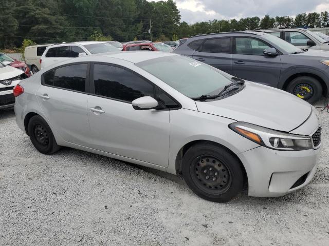 Photo 4 from auction – 2018 KIA FORTE LX with VIN 3KPFK4A78JE272067