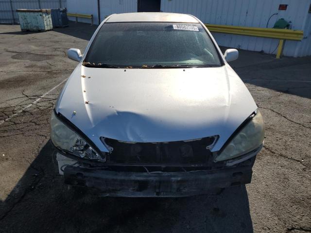 Photo 5 from auction – 2004 TOYOTA CAMRY LE with VIN 4T1BE32K14U914634