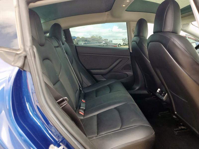 Photo 10 from auction – 2019 TESLA MODEL 3 with VIN 5YJ3E1EB5KF437317