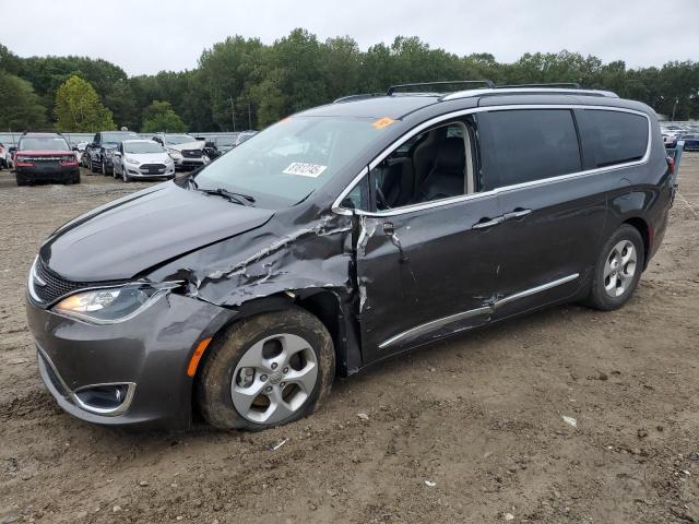 CHRYSLER PACIFICA T 2017 with VIN 2C4RC1EG4HR669190 - Photo from auction