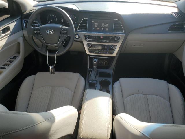 Photo 8 from auction – 2017 HYUNDAI SONATA HYB with VIN KMHE24L14HA044256