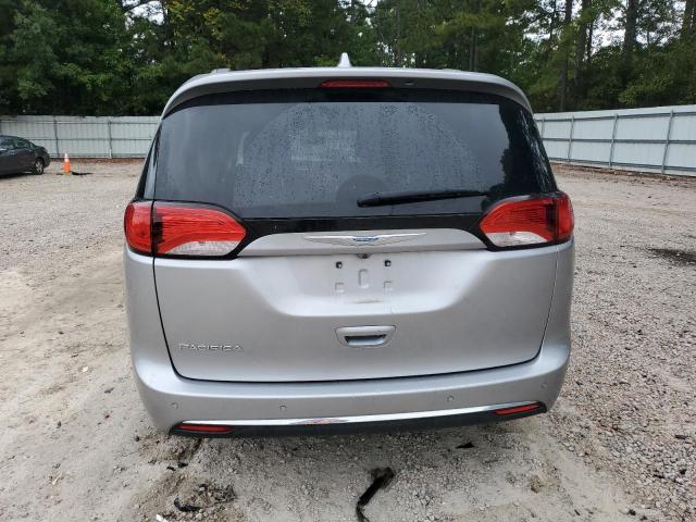 Photo 6 from auction – 2017 CHRYSLER PACIFICA TOURING L with VIN 2C4RC1BG7HR688725
