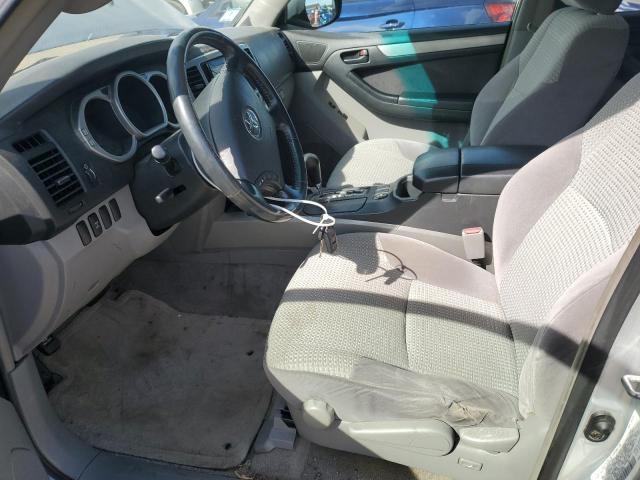 Photo 7 from auction – 2005 TOYOTA 4RUNNER SR with VIN JTEBT14R650055036