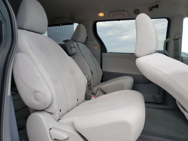 Photo 11 from auction – 2012 TOYOTA SIENNA LE with VIN 5TDKK3DC8CS195999