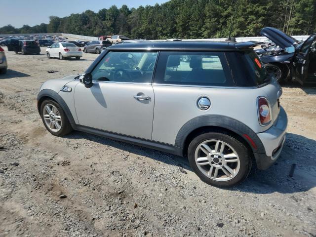Photo 2 from auction – 2011 MINI COOPER S with VIN WMWSV3C58BTY14849