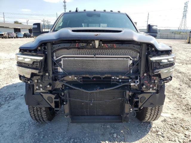 Photo 5 from auction – 2025 RAM 3500 LIMITED with VIN 3C63R3RL2SG540537