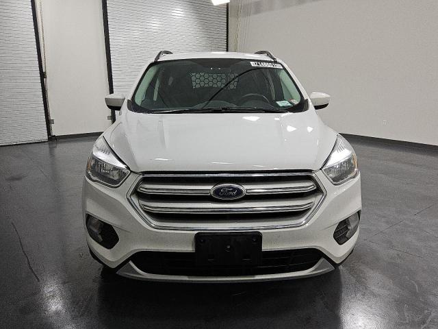 Photo 5 from auction – 2018 FORD ESCAPE SE with VIN 1FMCU0GD1JUC88255