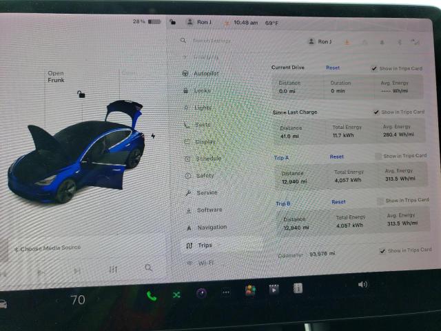 Photo 9 from auction – 2018 TESLA MODEL 3 with VIN 5YJ3E1EB2JF105401