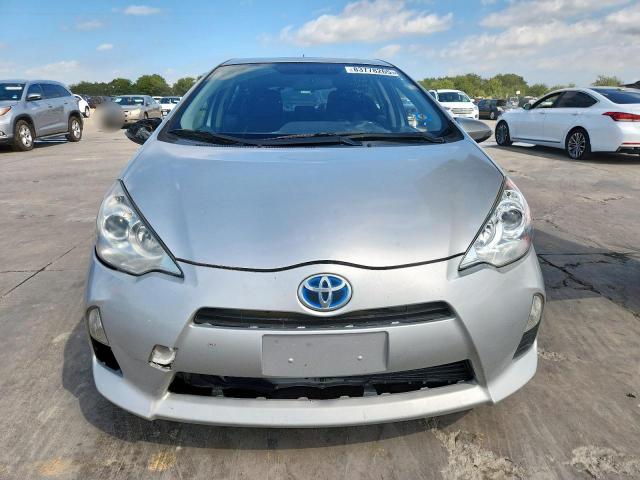 Photo 5 from auction – 2012 TOYOTA PRIUS C with VIN JTDKDTB37C1501438