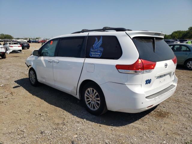 Photo 2 from auction – 2014 TOYOTA SIENNA with VIN 5TDYK3DC6ES526303