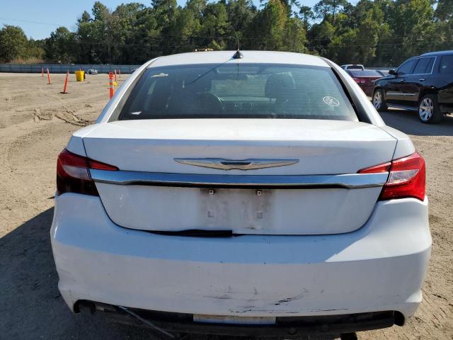Photo 6 from auction – 2013 CHRYSLER 200 TOURIN with VIN 1C3CCBBB4DN656150