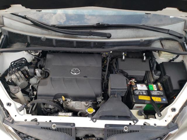 Photo 11 from auction – 2015 TOYOTA SIENNA SPO with VIN 5TDXK3DC0FS637149