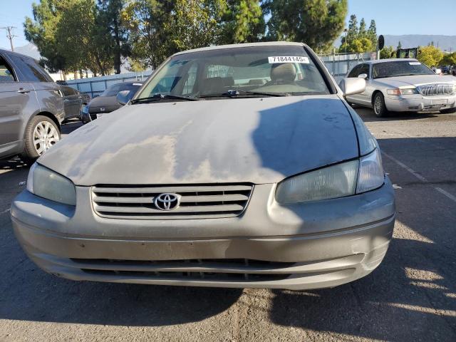 Photo 5 from auction – 1998 TOYOTA CAMRY LE with VIN JT2BF28K8W0092713