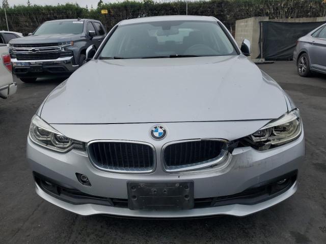 Photo 5 from auction – 2018 BMW 320 I with VIN WBA8E1G56JNU91655