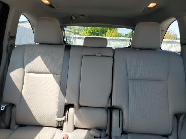 Photo 10 from auction – 2018 TOYOTA HIGHLANDER with VIN 5TDBZRFH0JS488073