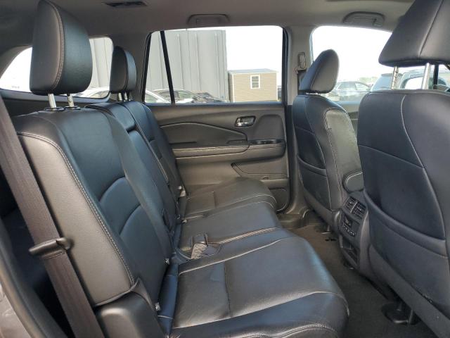 Photo 11 from auction – 2018 HONDA PILOT EXL with VIN 5FNYF5H55JB010931
