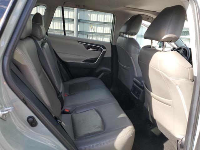 Photo 11 from auction – 2020 TOYOTA RAV4 XLE with VIN 2T3W1RFV3LC055798