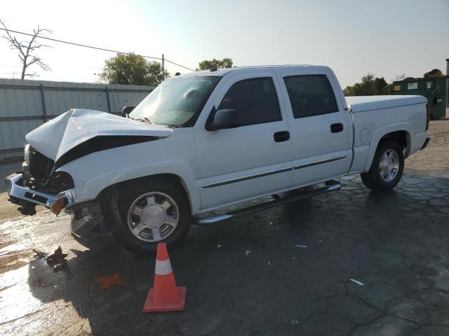 GMC NEW SIERRA 2005 with VIN 2GTEC13T551175574 - Photo from auction