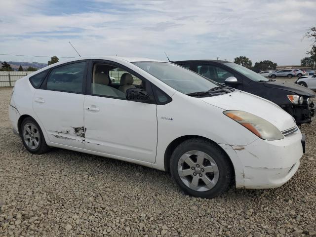 Photo 4 from auction – 2007 TOYOTA PRIUS with VIN JTDKB20U477686823