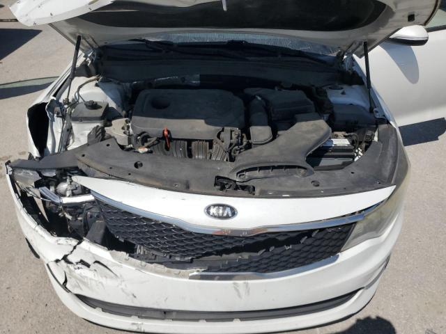 Photo 11 from auction – 2016 KIA OPTIMA LX with VIN 5XXGT4L33GG015409