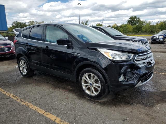 Photo 4 from auction – 2019 FORD ESCAPE SE with VIN 1FMCU9GD9KUA52779