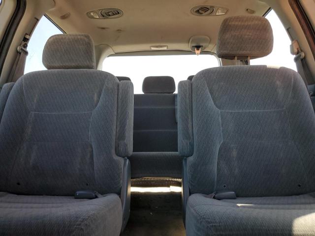 Photo 10 from auction – 2002 HONDA ODYSSEY LX with VIN 5FNRL18502B032472