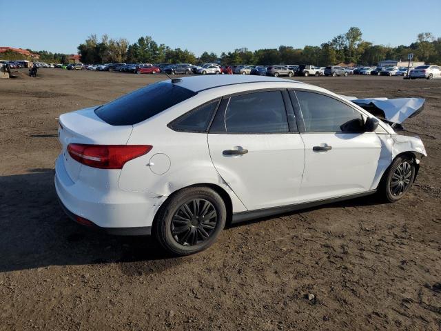 Photo 3 from auction – 2017 FORD FOCUS S with VIN 1FADP3E26HL293671