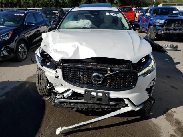 Photo 5 from auction – 2025 VOLVO XC60 PLUS with VIN YV4M12RC2S1219690