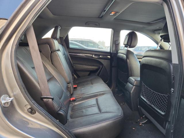 Photo 11 from auction – 2011 KIA SORENTO EX with VIN 5XYKU4A28BG182175
