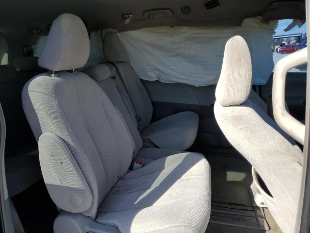 Photo 11 from auction – 2014 TOYOTA SIENNA LE with VIN 5TDKK3DC9ES443258