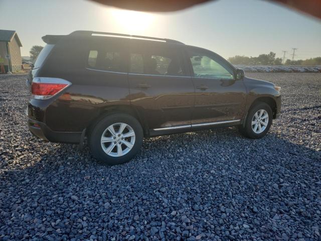 Photo 3 from auction – 2011 TOYOTA HIGHLANDER with VIN 5TDBK3EH7BS065639